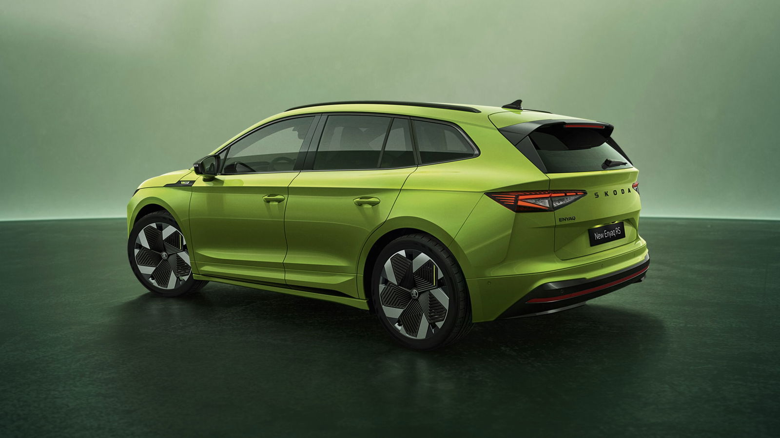 Skoda Enyaq vRS - rear
